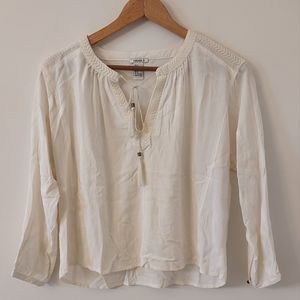 Forever 21 Tie-Neck Blouse Light and Flowy